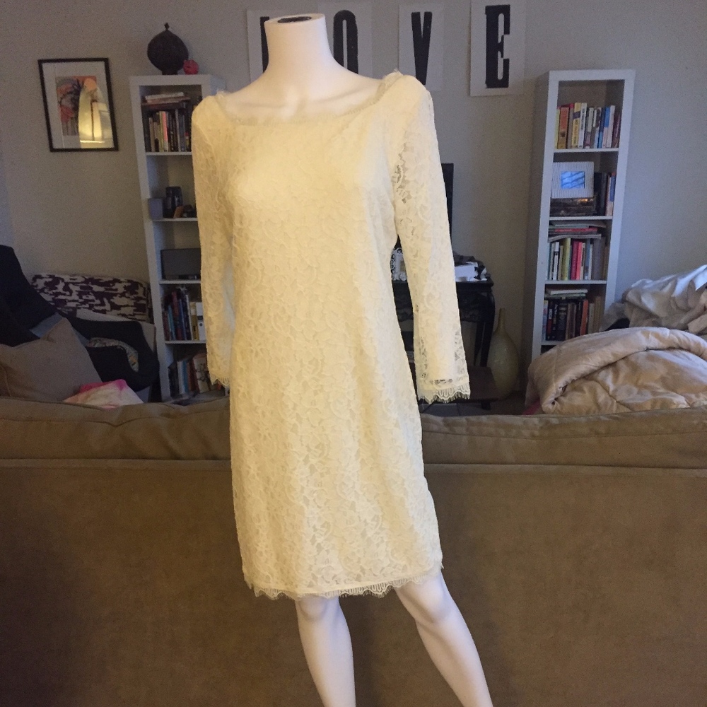 NWT Diane Von Furstenberg Ivory Lace L/S Boat Neck